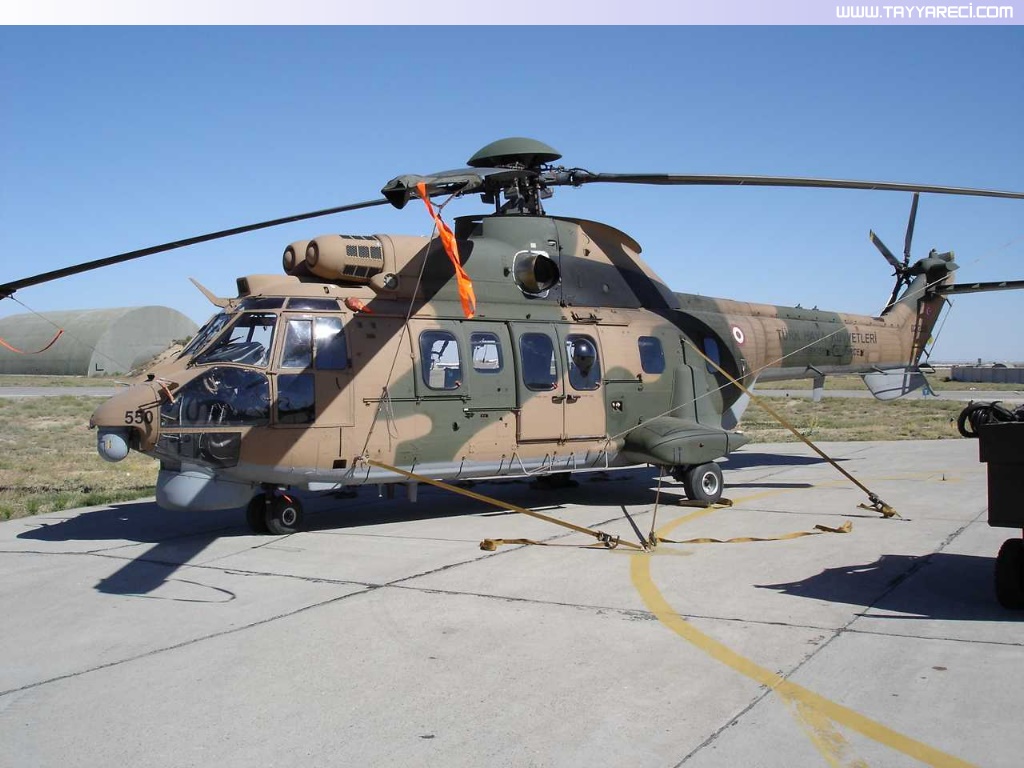 Askeri helikopter