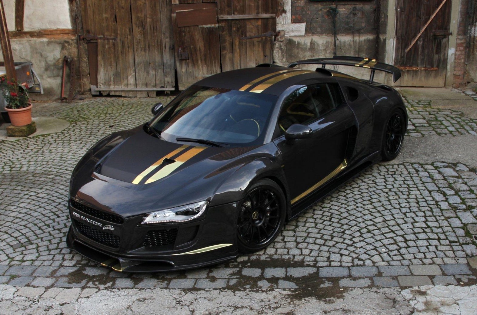 Audi R8 RAZOR GTR 