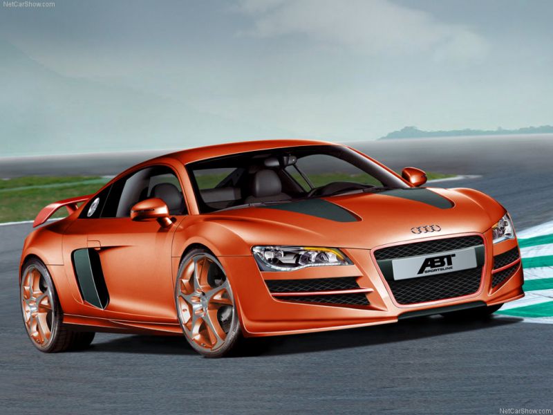 AUDİ R8 