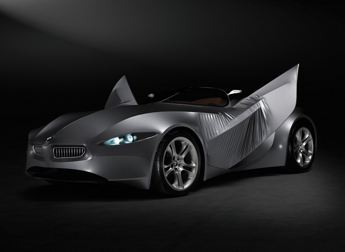 BMW kumaş araba şekşlden şekile giriyor