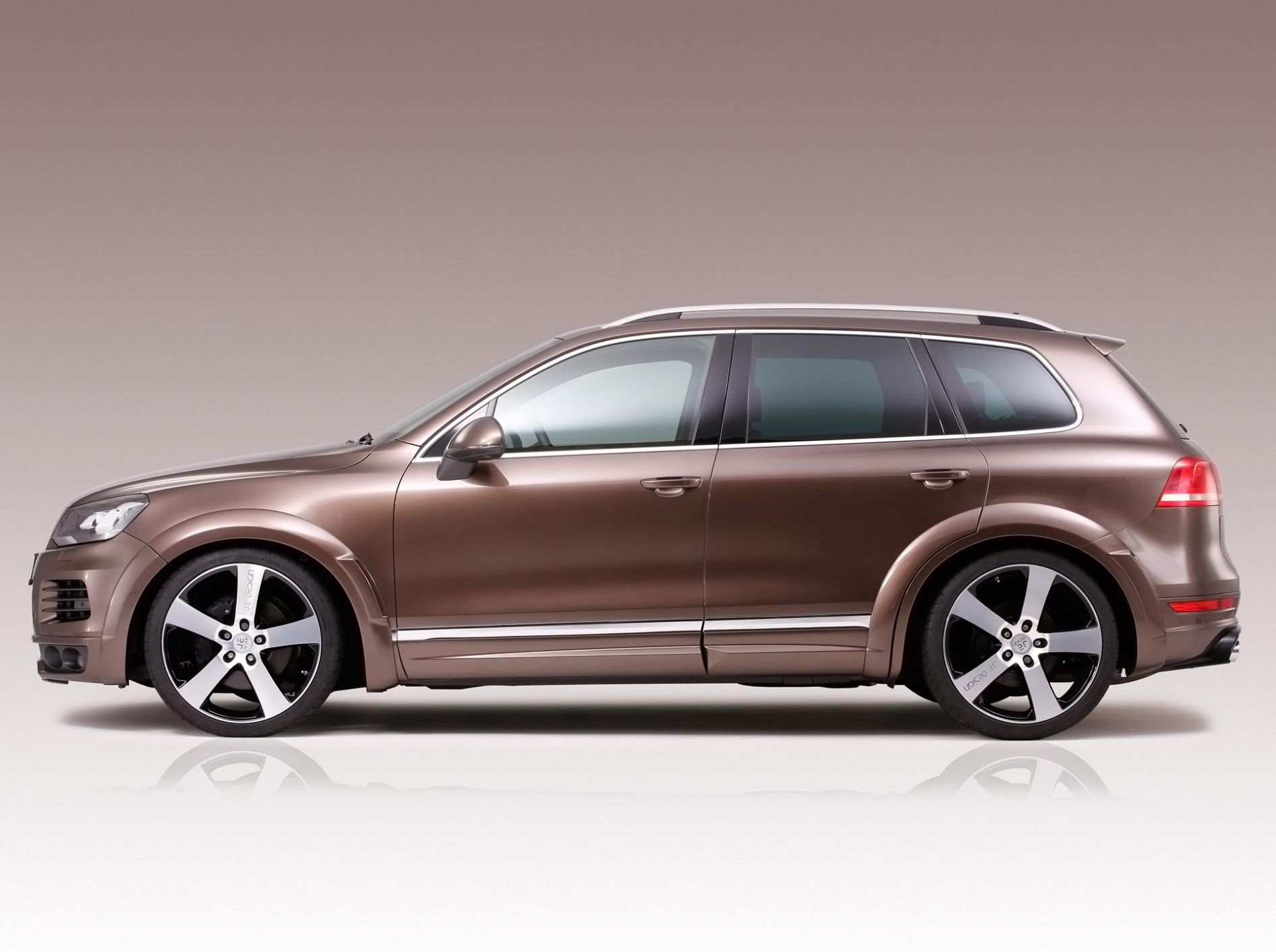   JE DESIGN Volkswagen Touareg Hybrid